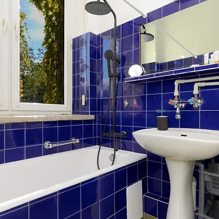 Family Metro Wilanowska By Renters דירה *